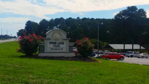 PineLogPark-300x169